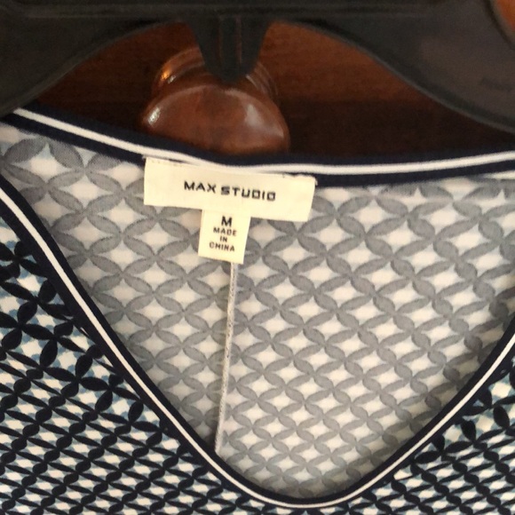 A-line dress - Picture 2 of 3